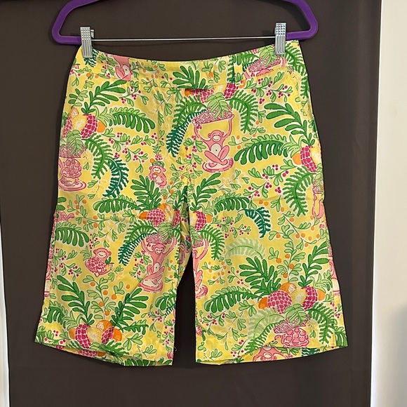 Lilly Pulitzer Other - Lilly Pulitzer Tropical Print Men size 4 Shorts